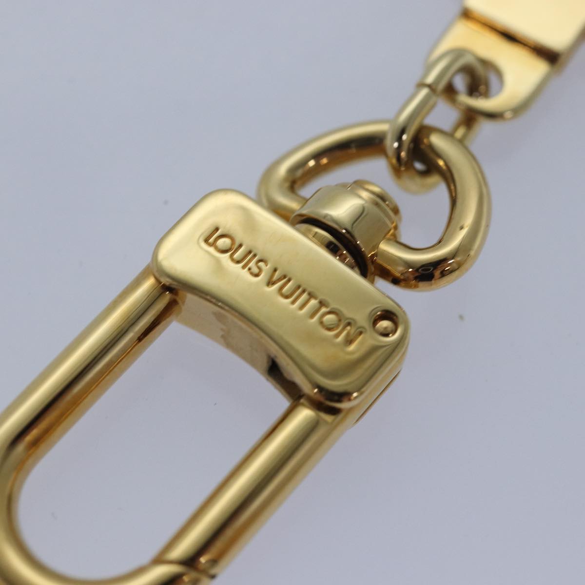 LOUIS VUITTON Anneau Cles Key Holder metal Gold Tone LV ki4686