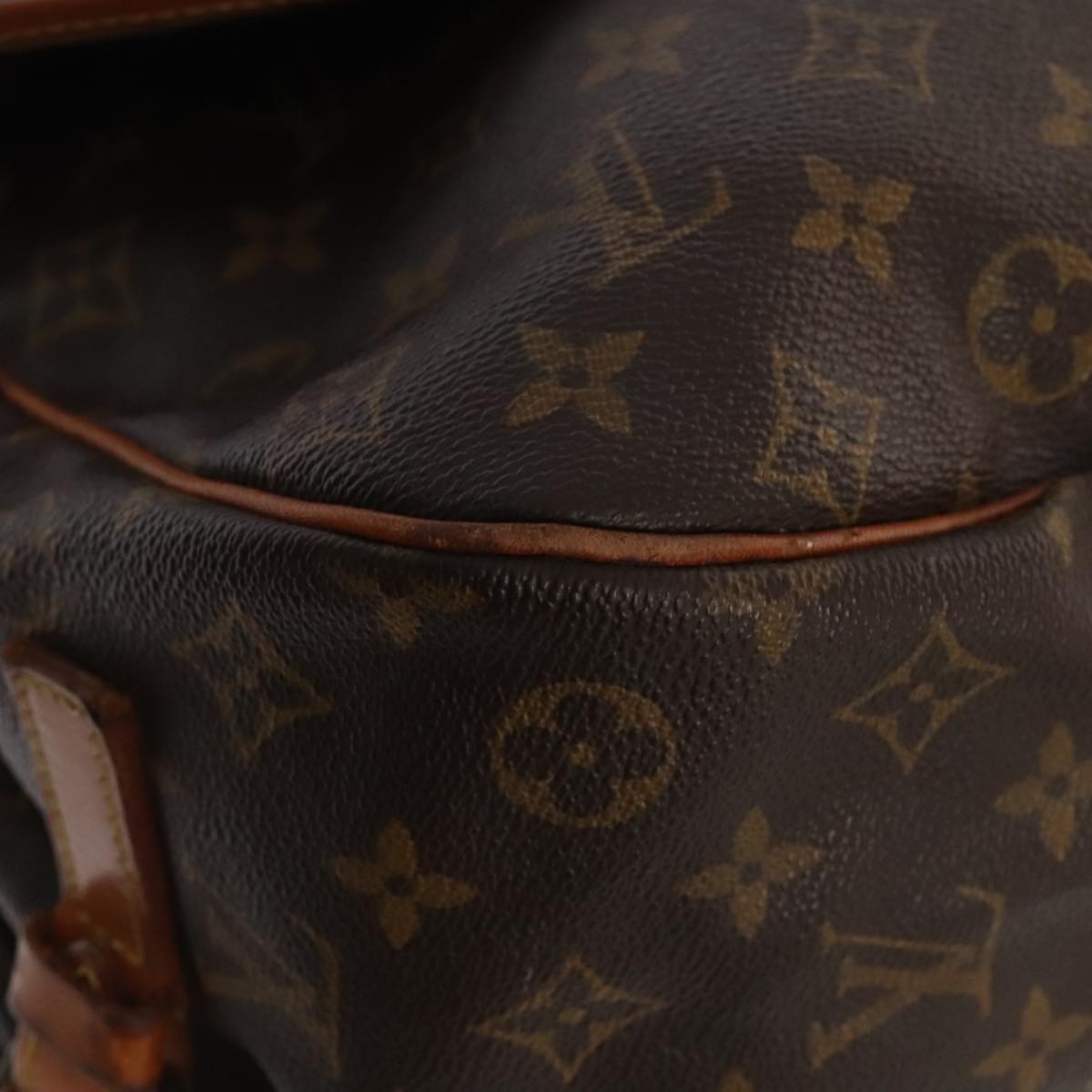LOUIS VUITTON Monogram Saumur 35 Shoulder Bag M42254 LV ki4838