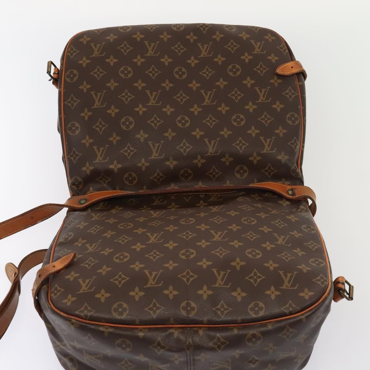 LOUIS VUITTON Monogram Saumur 35 Shoulder Bag M42254 LV ki4838