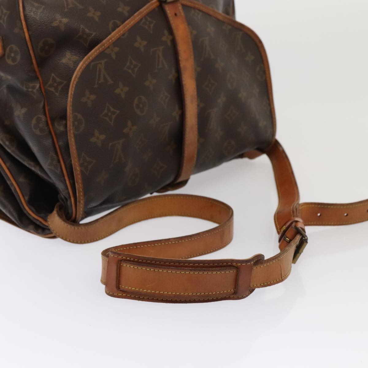 LOUIS VUITTON Monogram Saumur 35 Shoulder Bag M42254 LV ki4838