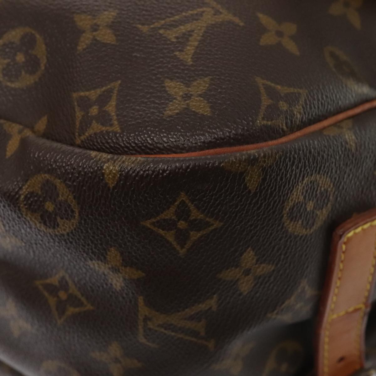 LOUIS VUITTON Monogram Saumur 35 Shoulder Bag M42254 LV ki4880