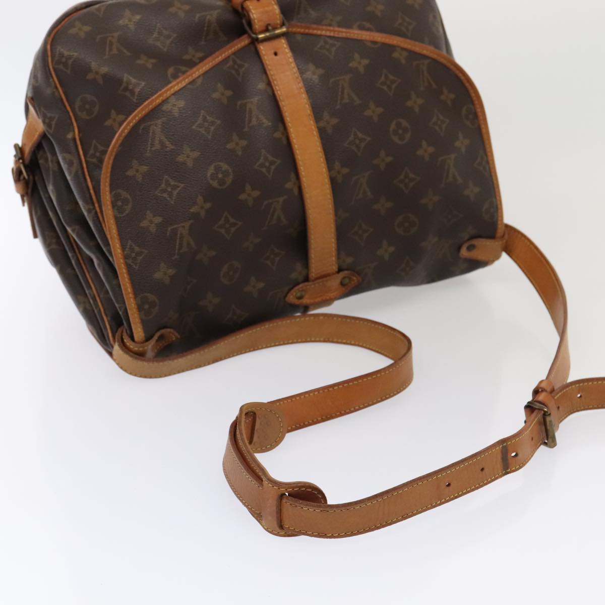 LOUIS VUITTON Monogram Saumur 35 Shoulder Bag M42254 LV ki4880