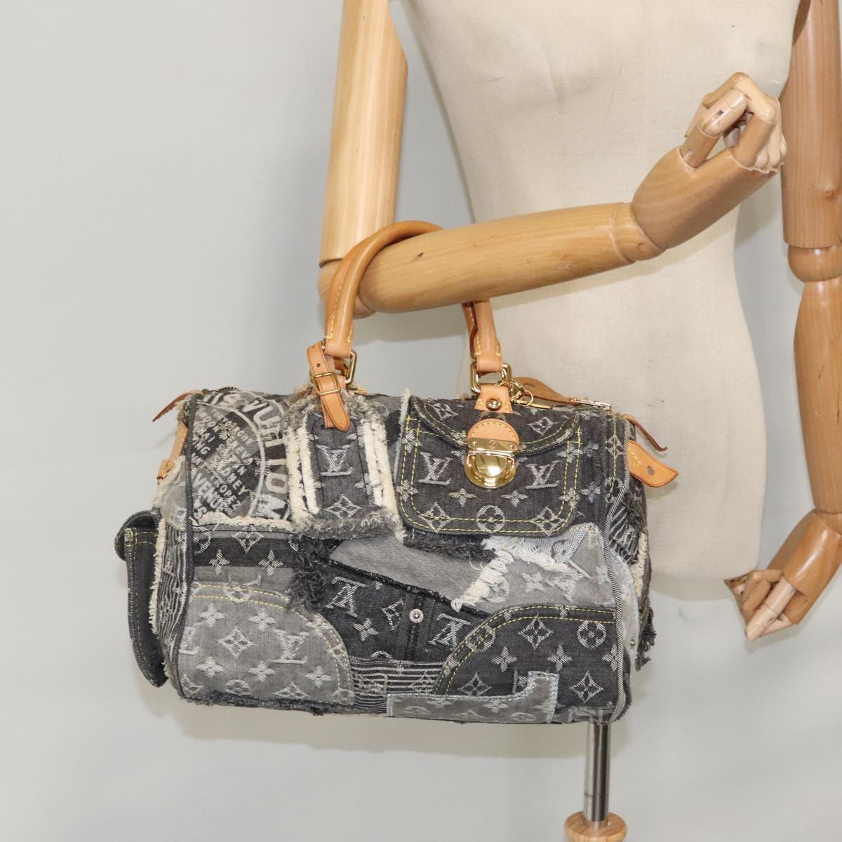 LOUIS VUITTON Monogram Denim Patchwork Speedy 30 Bag Gray M95381 LV ki5325A