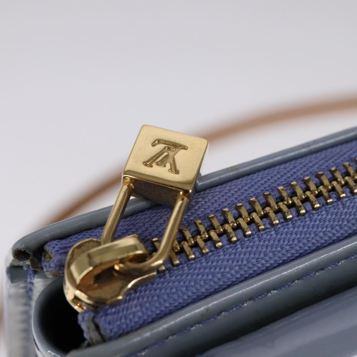 LOUIS VUITTON Monogram Vernis Motto Pouch Lavande M91224 LV ki5328