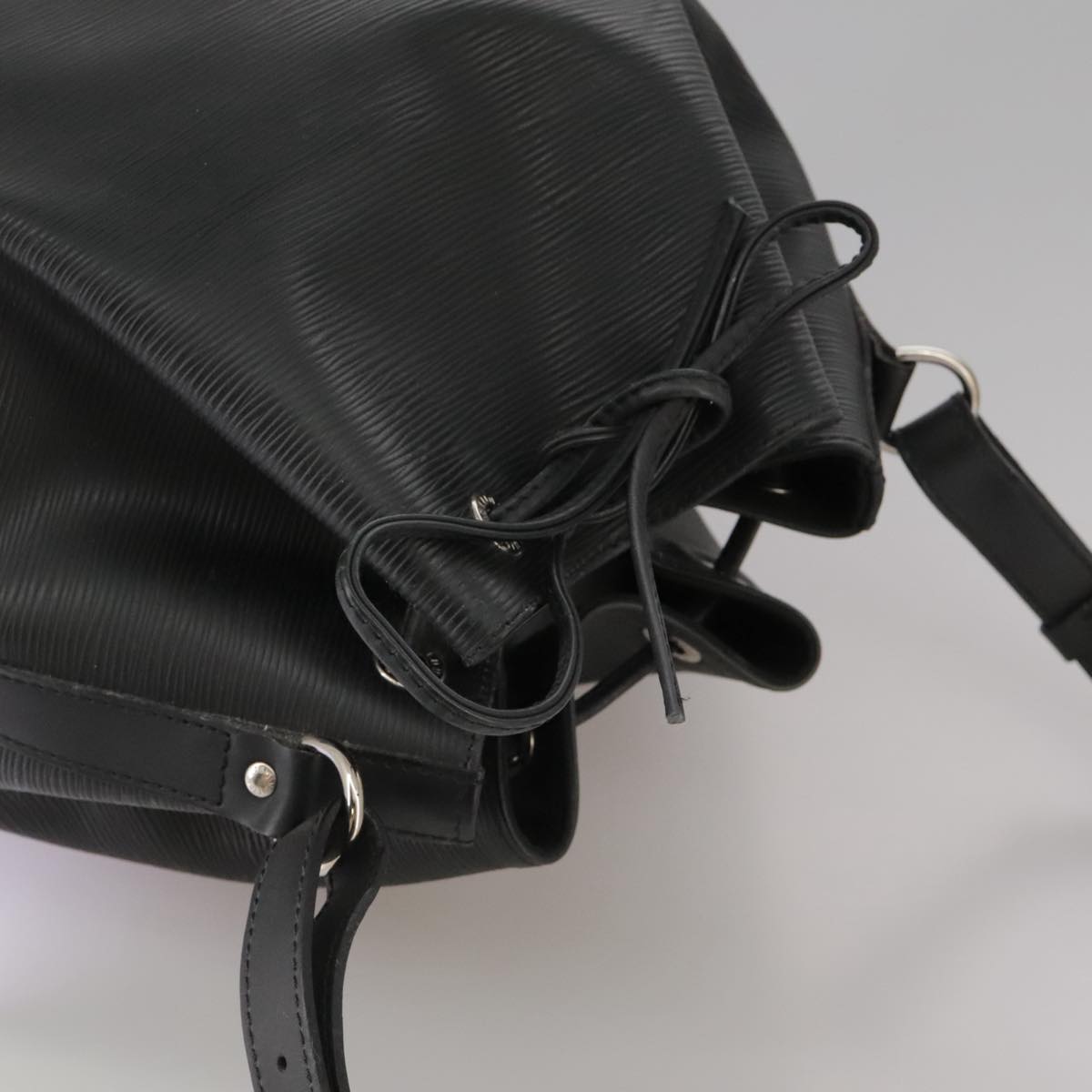 LOUIS VUITTON Epi Petit Noe Shoulder Bag New Model Black M40752 LV ki5391