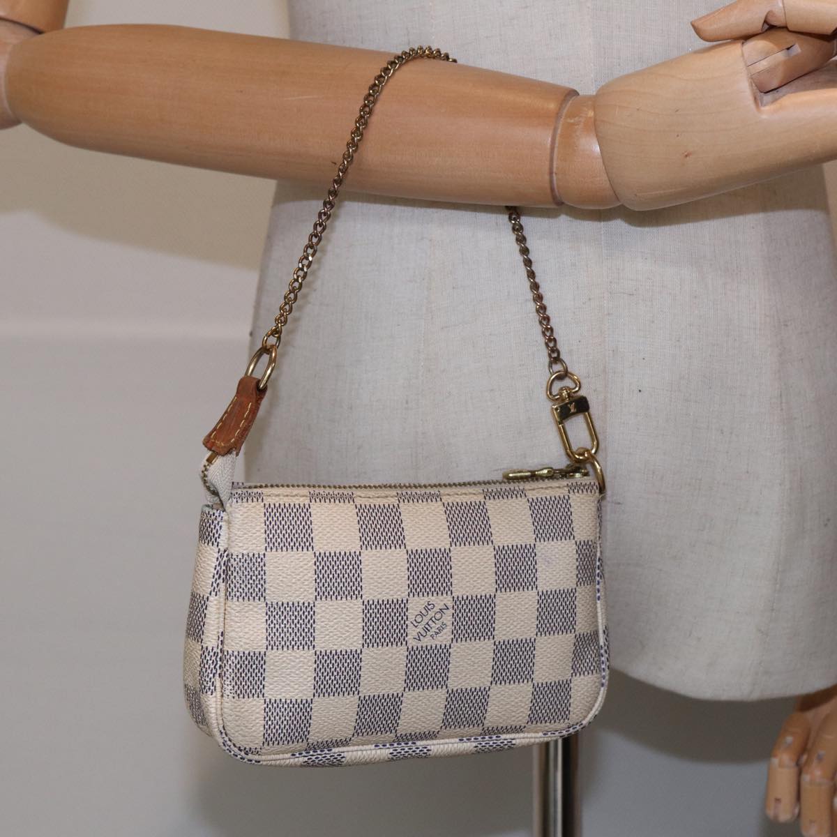 LOUIS VUITTON Damier Azur Mini Pochette Accessoires Pouch N63005 LV kk297