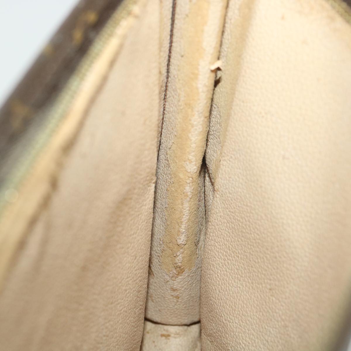 LOUIS VUITTON Monogram Poche Toilette 26 Pouch M47542 LV lt427
