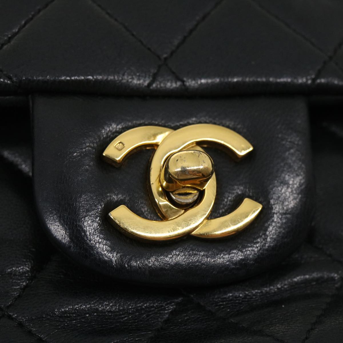 CHANEL Classic Matelasse 25 Chain Flap Shoulder Bag Lamb Skin Black  lt448A