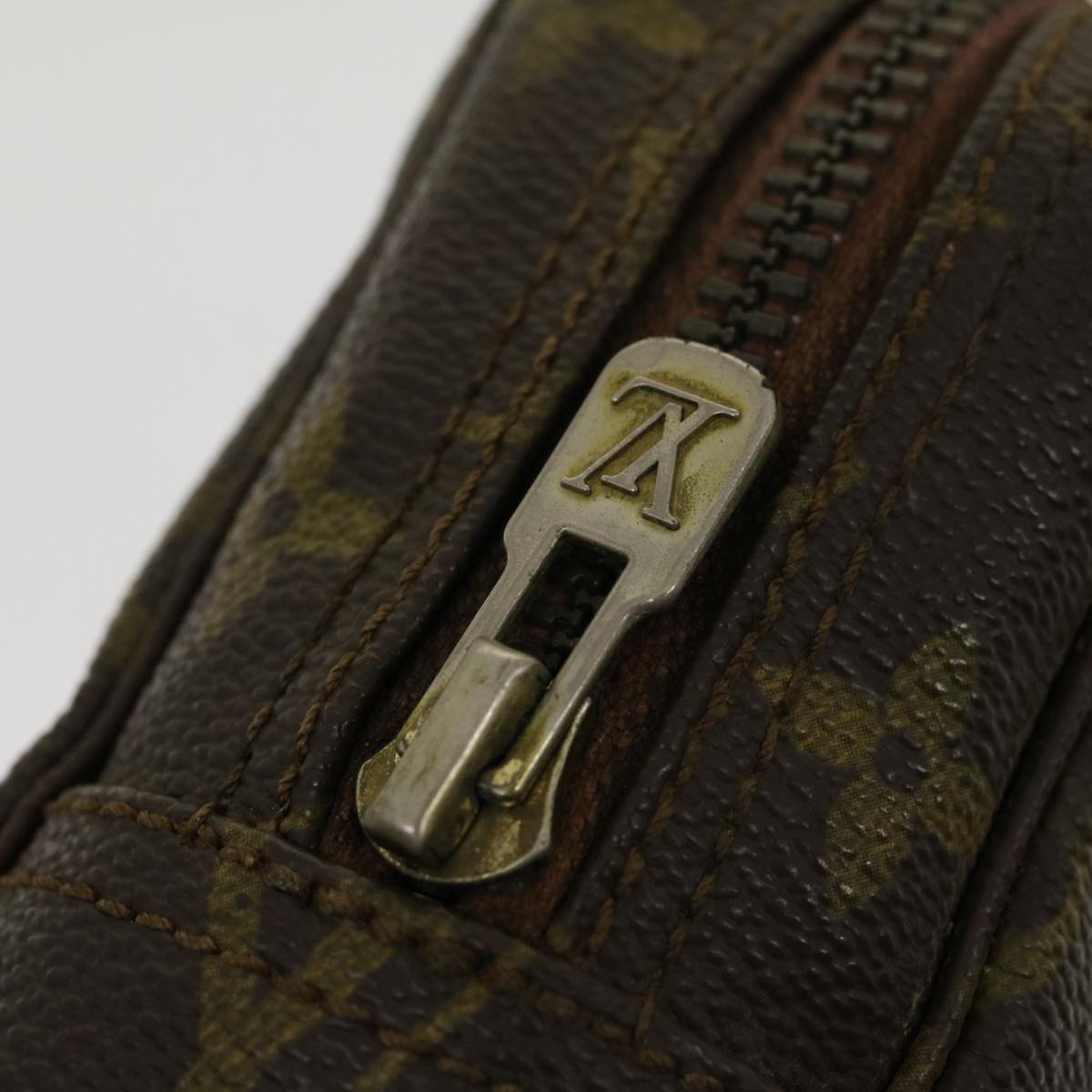 LOUIS VUITTON Monogram Trousse Toilette 23 Clutch Bag M47524 LV lt508