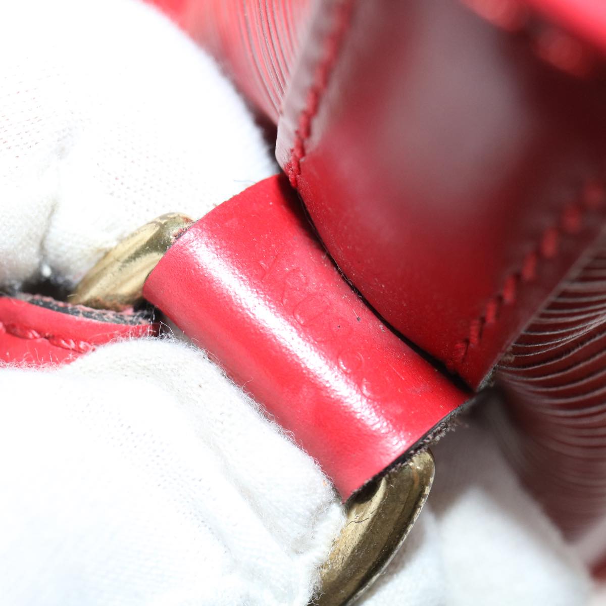 LOUIS VUITTON Epi Petit Noe Shoulder Bag Red M44107 LV lt601