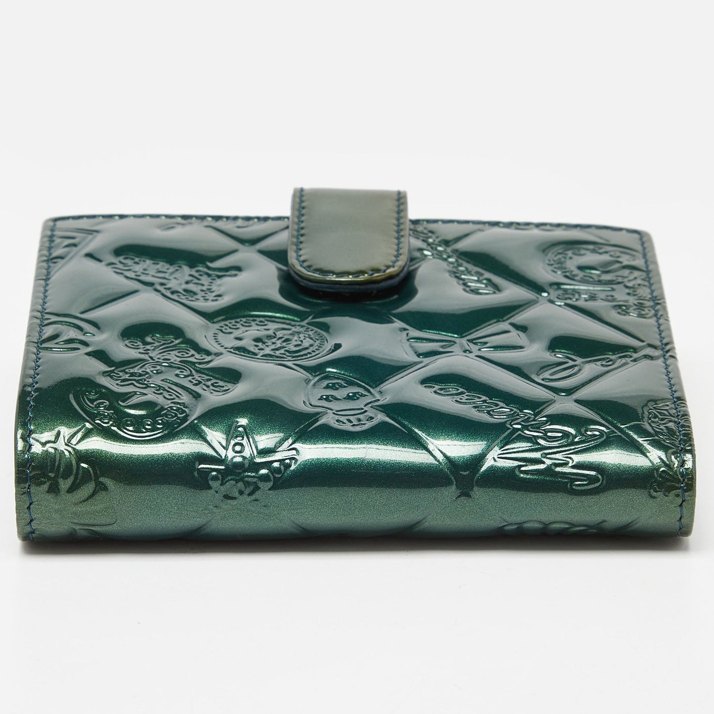 CHANEL Green Patent Leather Symbols Lucky Charm Compact Wallet