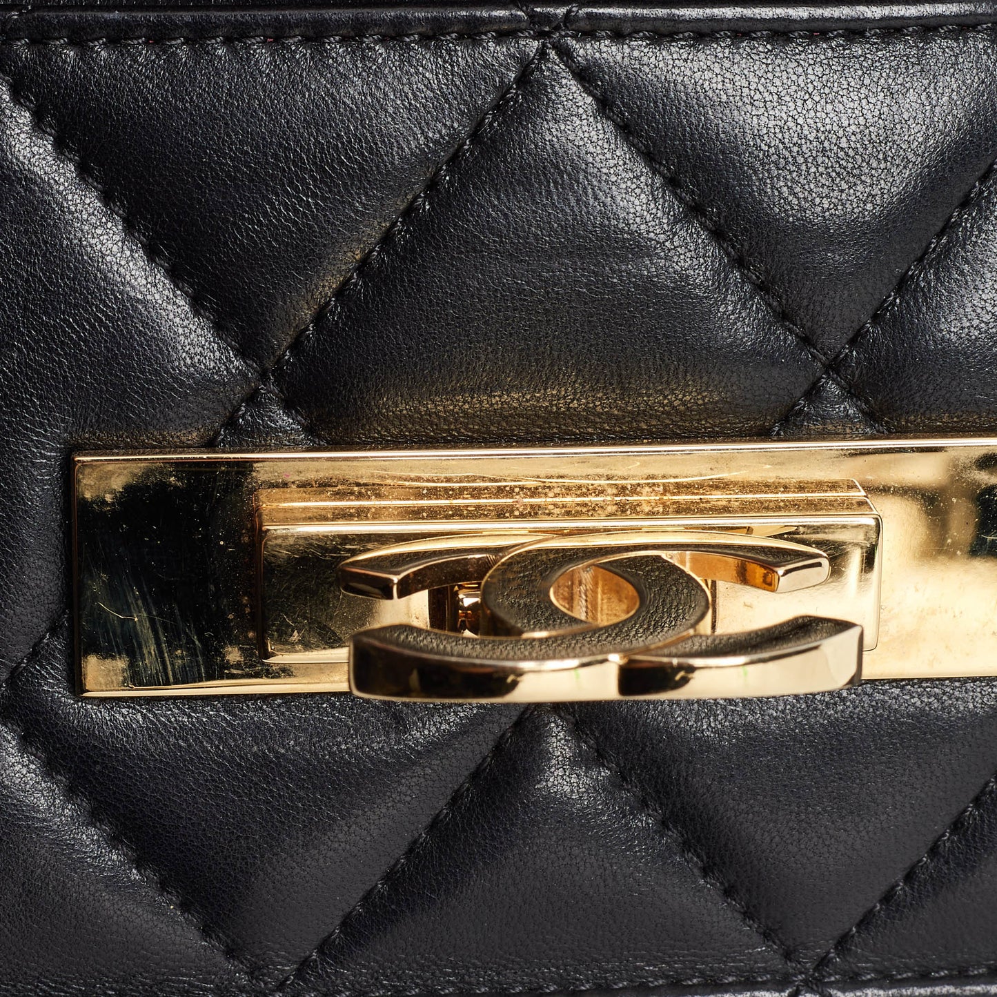 CHANEL Black Quilted Leather Golden Class Wallet on Chain