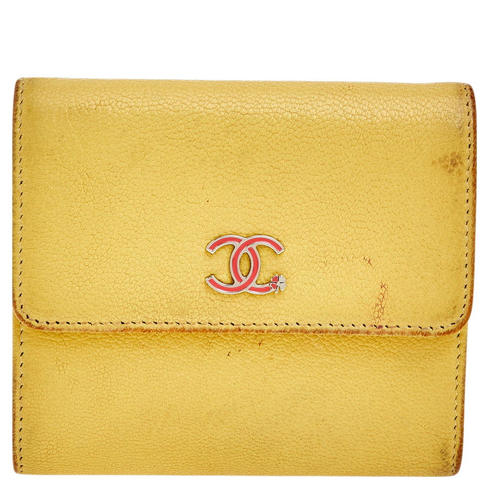 Luxury Chanel Yellow Leather Trifold Wallet
