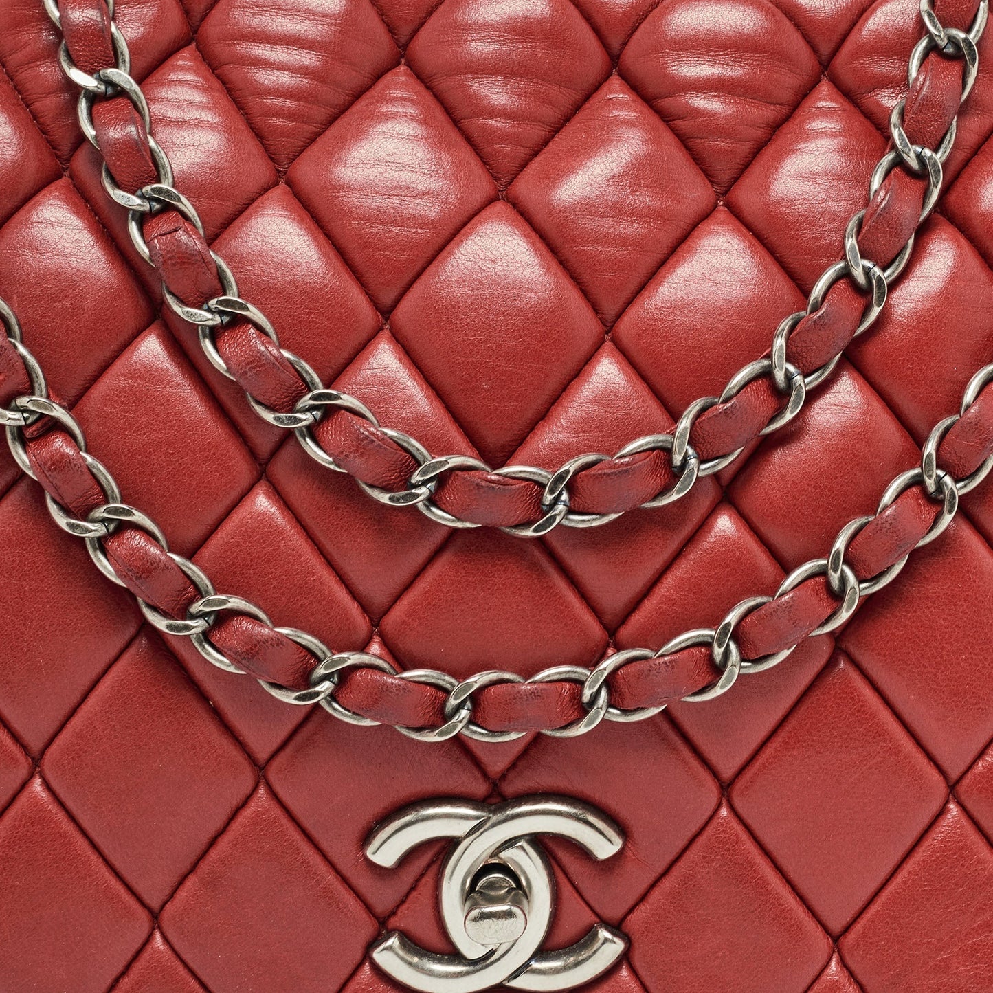Chanel Red Bubble Quilted Leather Flap Shoulder Bag