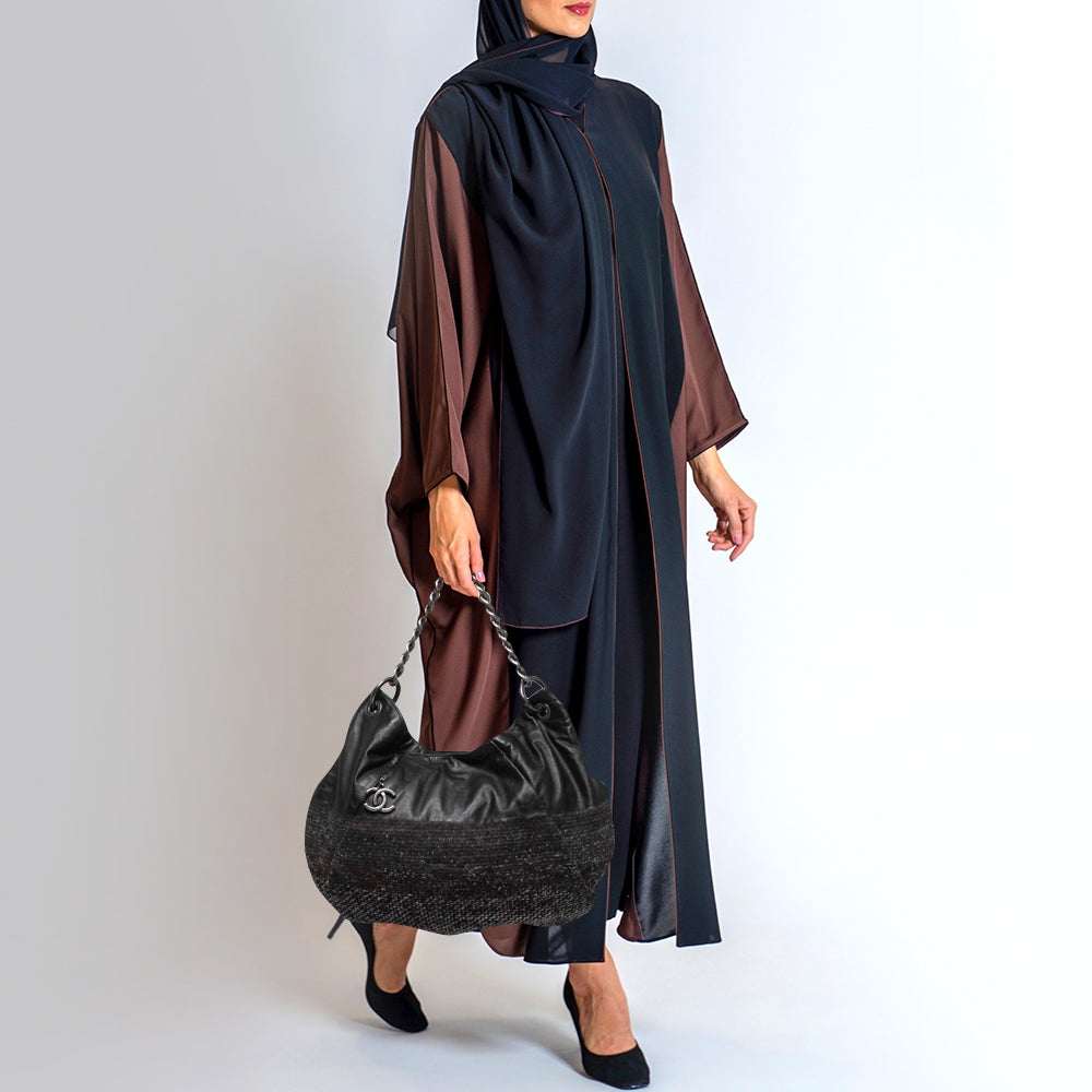 Luxury Chanel Black Tweed and Leather Coco Pleats Hobo