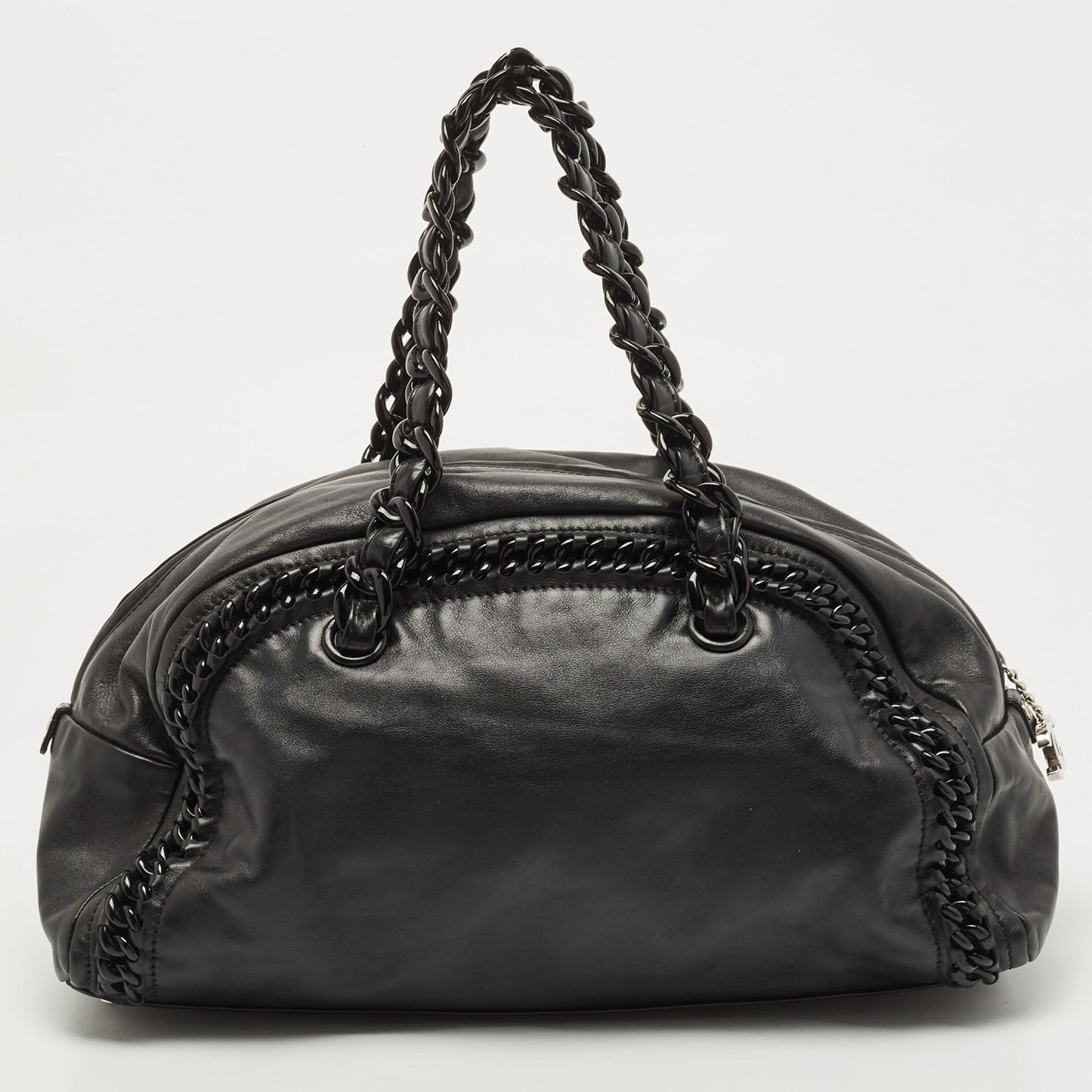 Luxury Chanel Black Matte Leather Large Luxe Ligne Bowler Bag