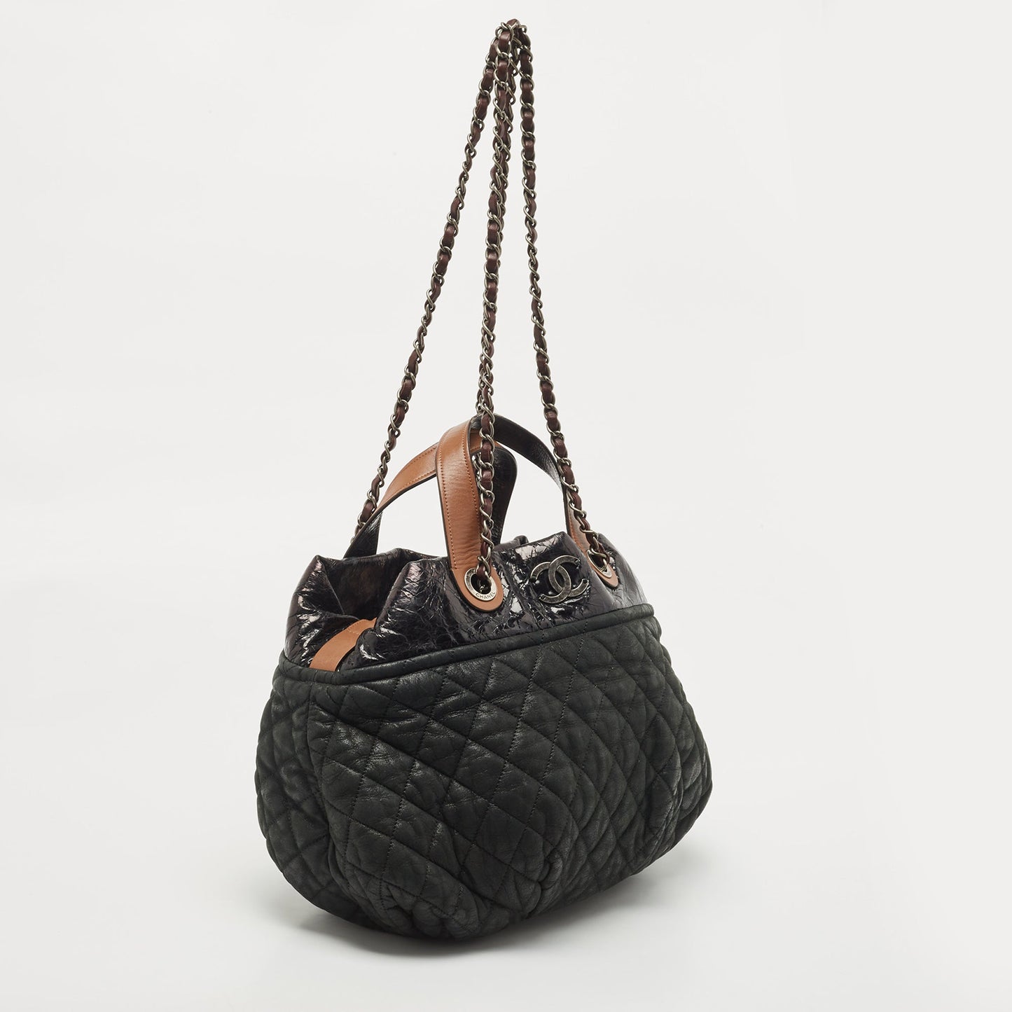 Luxury Chanel Black/Burgundy Quilted Nubuck and Leather In The Mix Bag