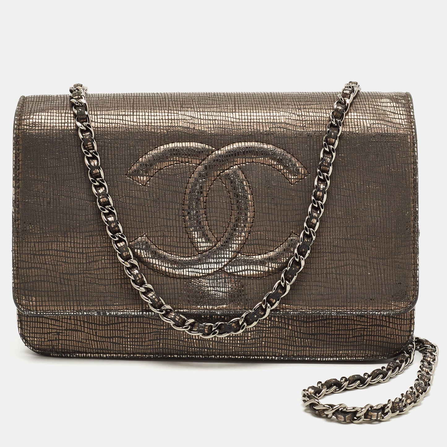 Luxury Chanel Silver Shimmer Suede CC Timeless Wallet on Chain