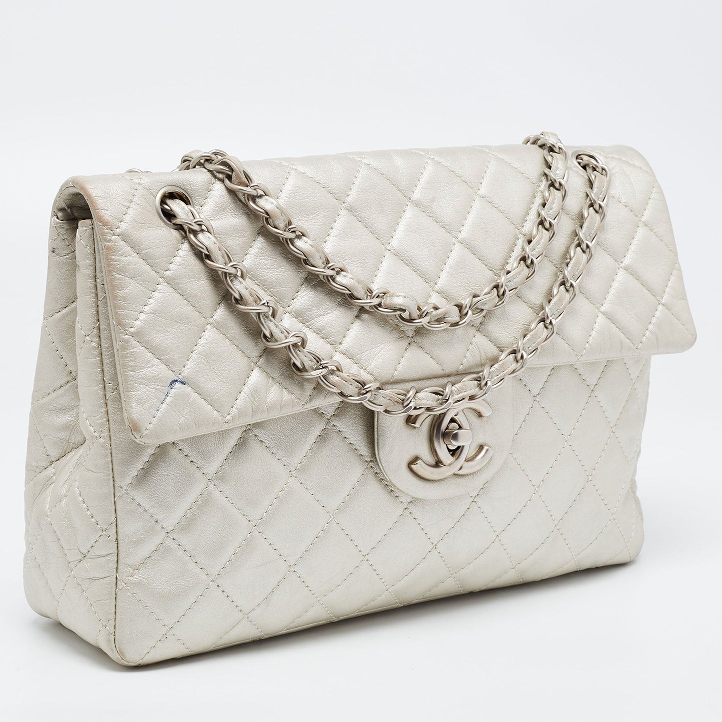 CHANEL Metallic Grey Quilted Leather Maxi Classic Single Flap Bag