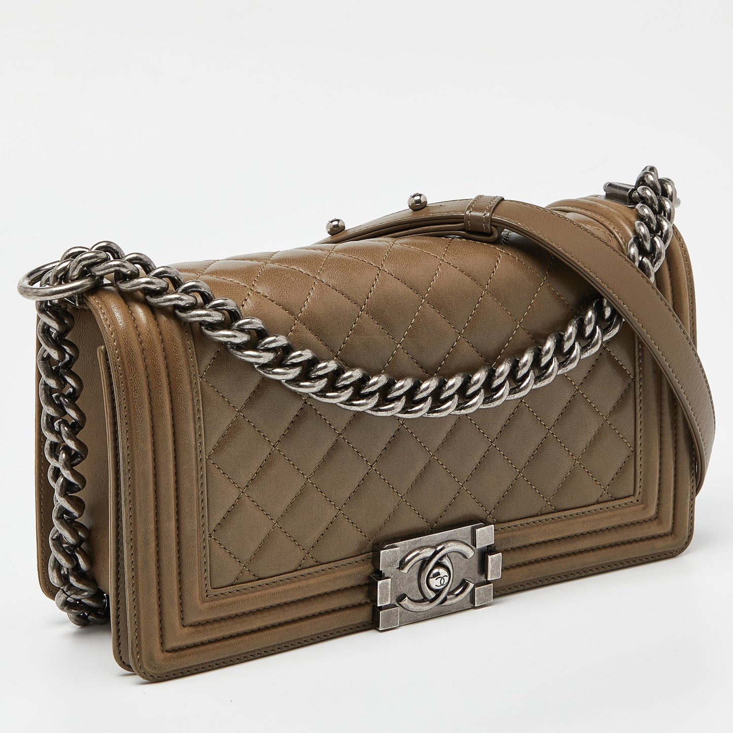 CHANEL Green Quilted Leather Medium Boy Flap Bag