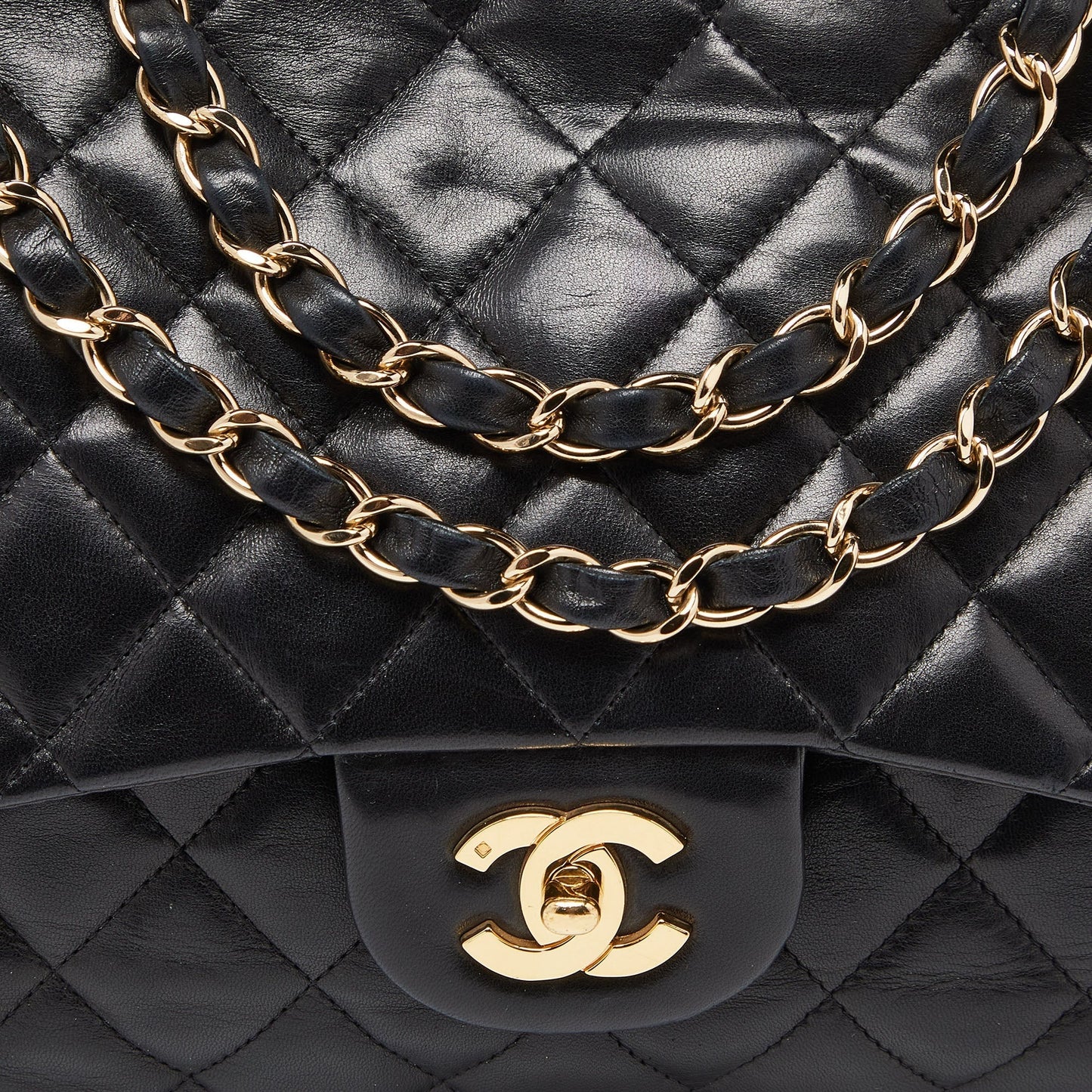 CHANEL Black Quilted Leather Jumbo Classic Single Flap Bag