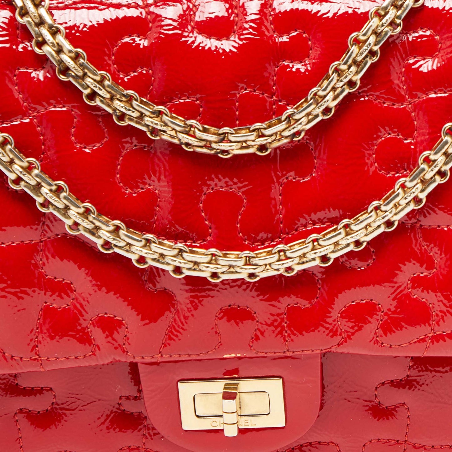 CHANEL Red Puzzle Patent Leather Classic 226 Reissue 2.55 Flap Bag