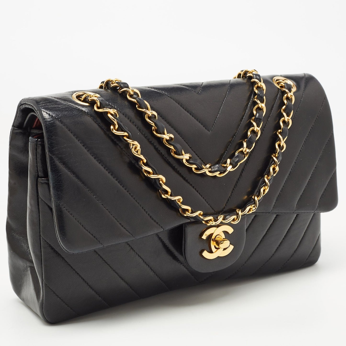 CHANEL Black Chevron Leather Medium Classic Double Flap Bag