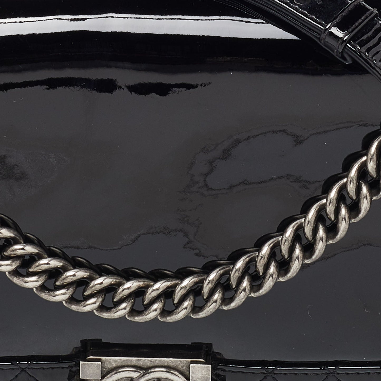 CHANEL Black Patent Leather New Medium Reverso Boy Flap Bag