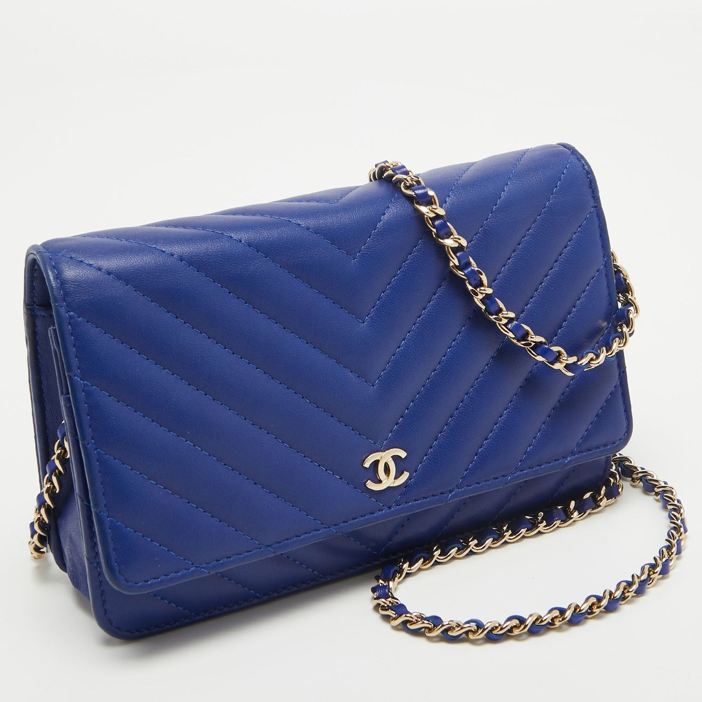 CHANEL Blue Chevron Leather Classic Wallet on Chain