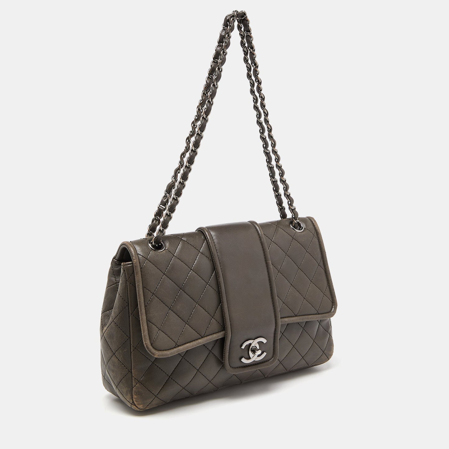 CHANEL Grey Quilted Leather Elementary Chic Flap Bag