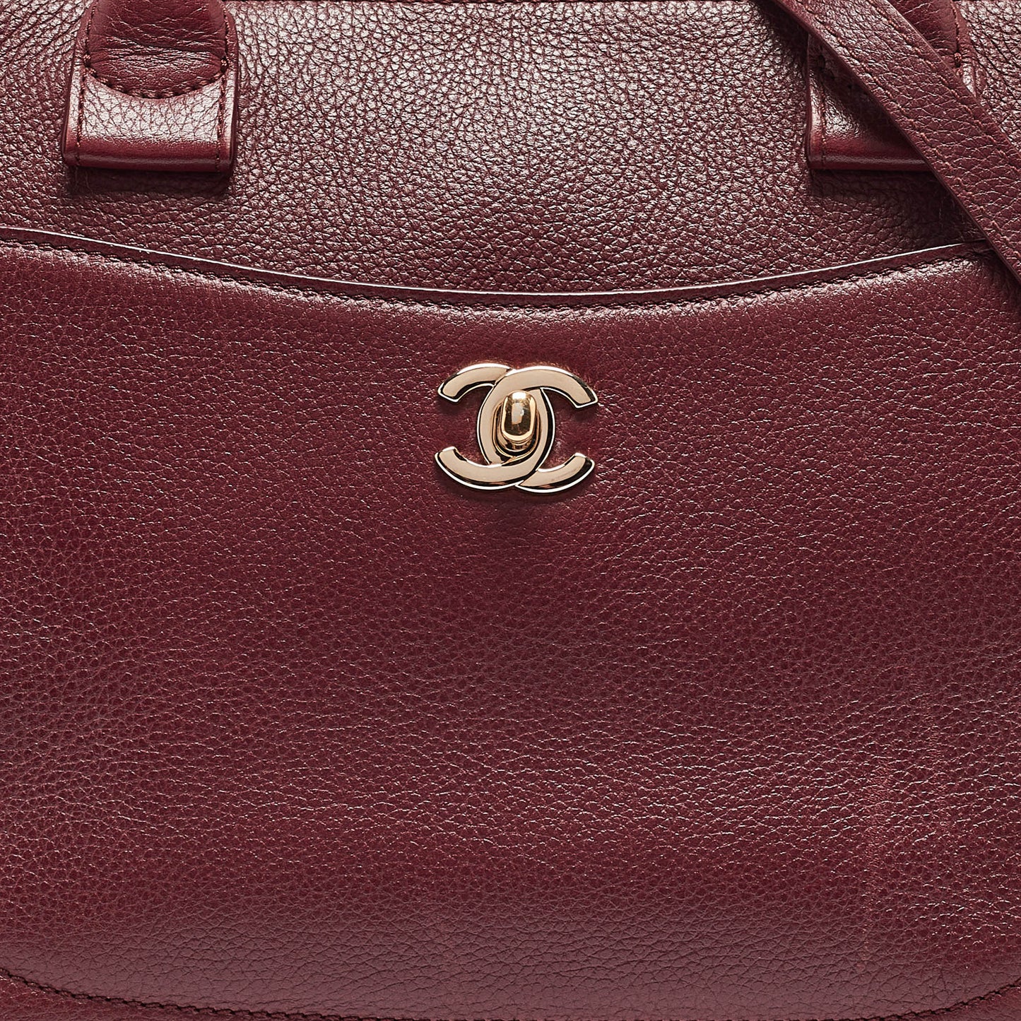 CHANEL Burgundy Leather Small Neo Executive Shopper Tote
