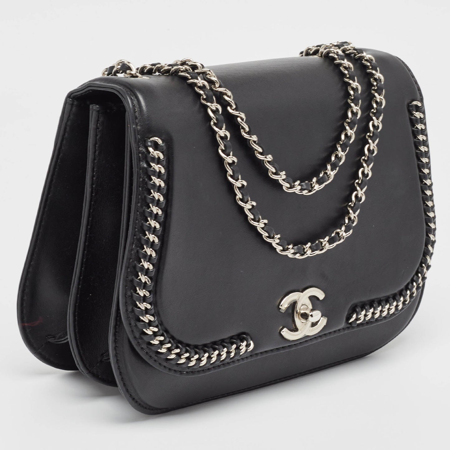 CHANEL Black Leather Medium Braided Chic Flap Bag