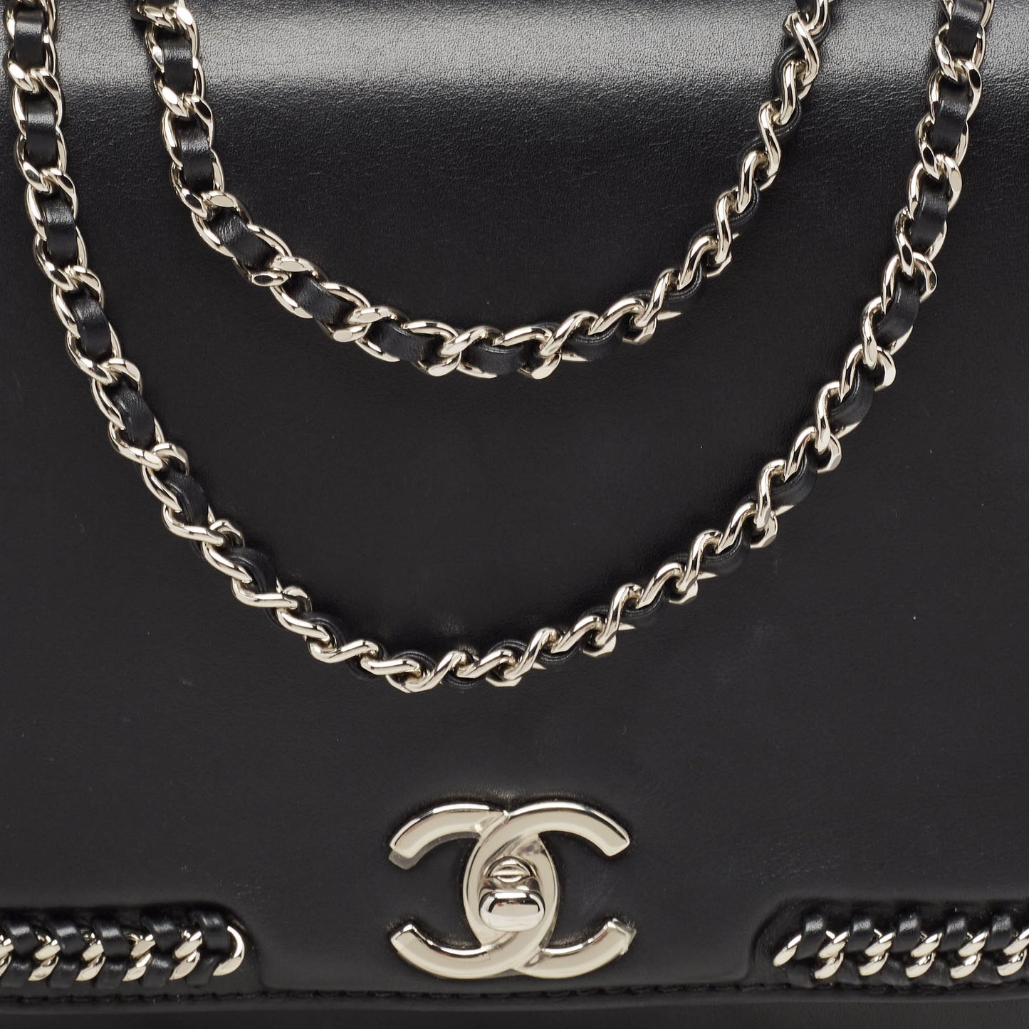 CHANEL Black Leather Medium Braided Chic Flap Bag