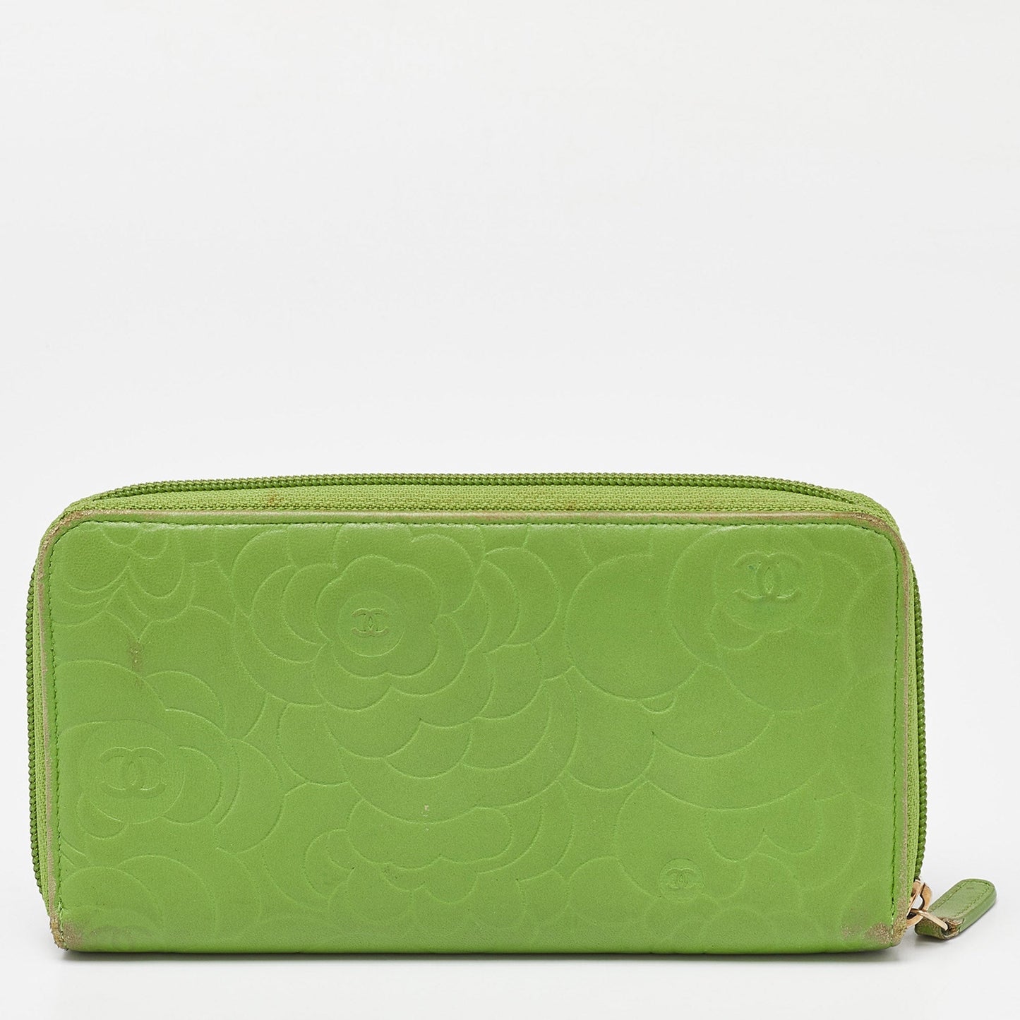 CHANEL Green Leather Camellia Zip Around Wallet