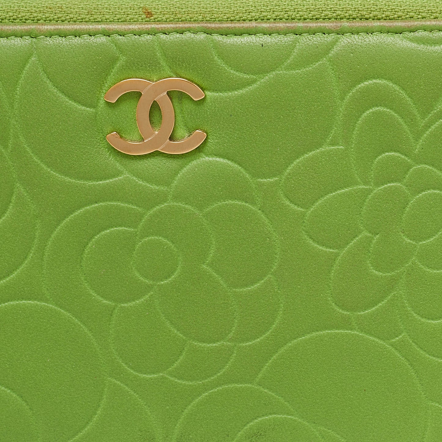 CHANEL Green Leather Camellia Zip Around Wallet