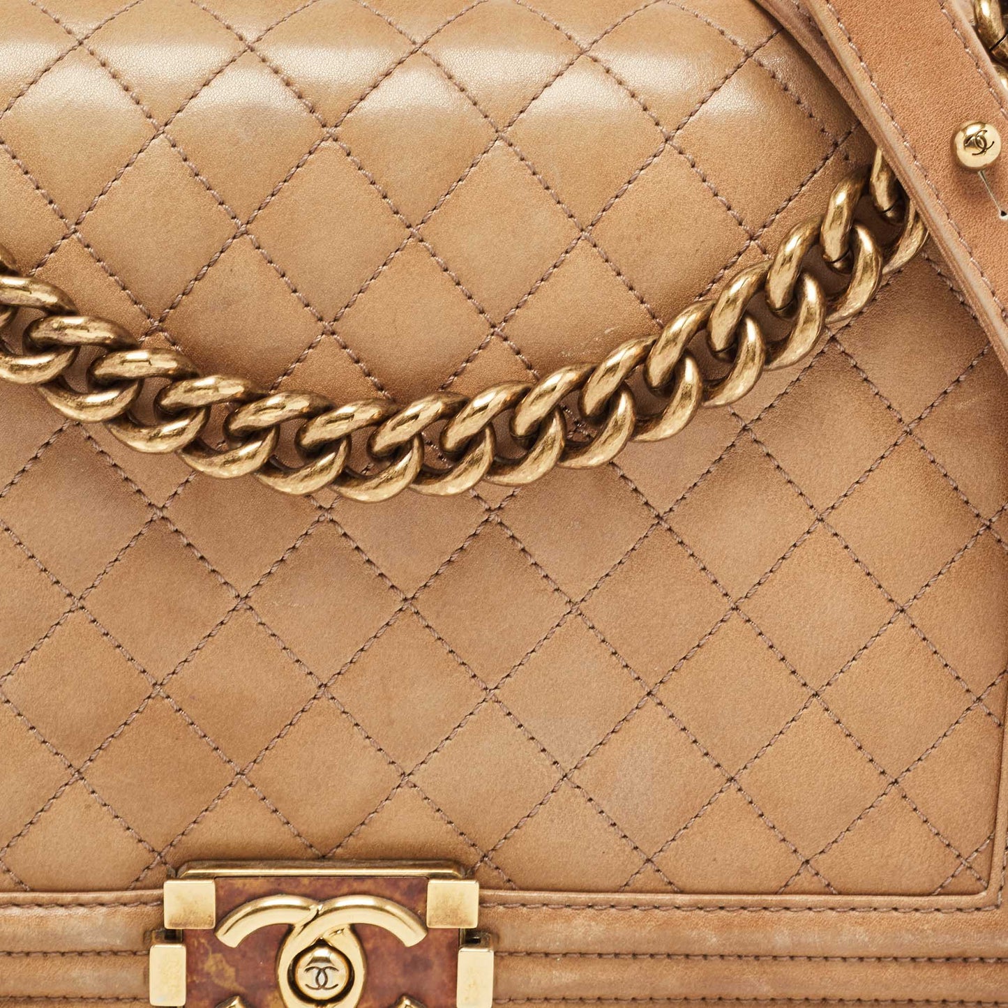 CHANEL Brown Marble Effect Quilted Leather New Medium Boy Flap Bag