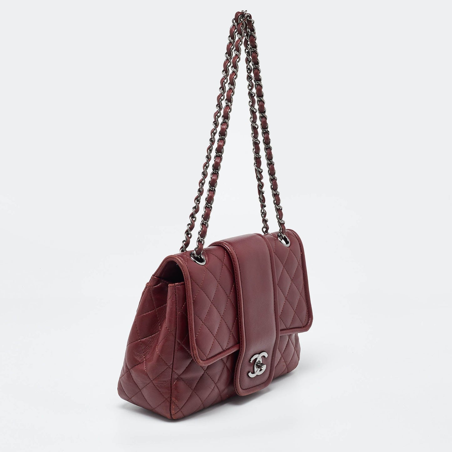 CHANEL Burgundy Quilted Leather Elementary Chic Flap Bag