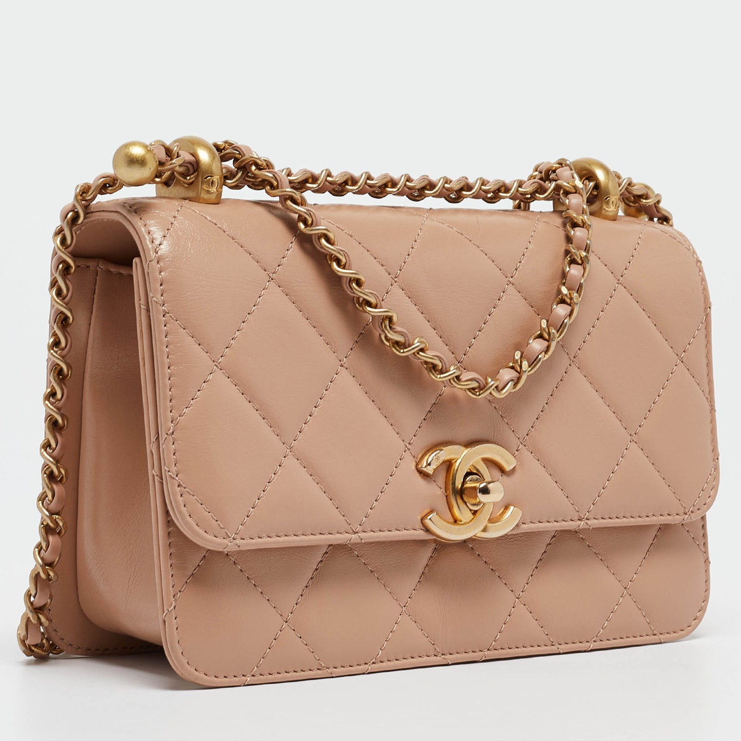 CHANEL Beige Quilted Leather Perfect Fit Flap Bag
