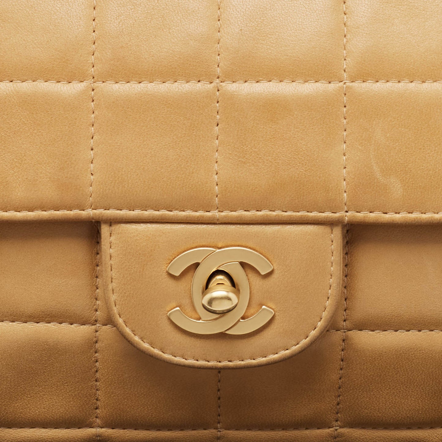 CHANEL Beige Chocolate Bar Leather East-West Flap Bag