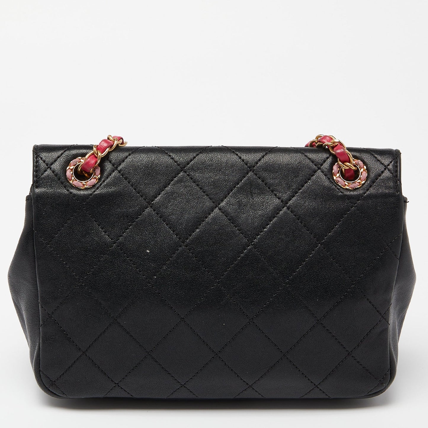 CHANEL Black/Pink Quilted Leather CC Chain Logo Shoulder Bag