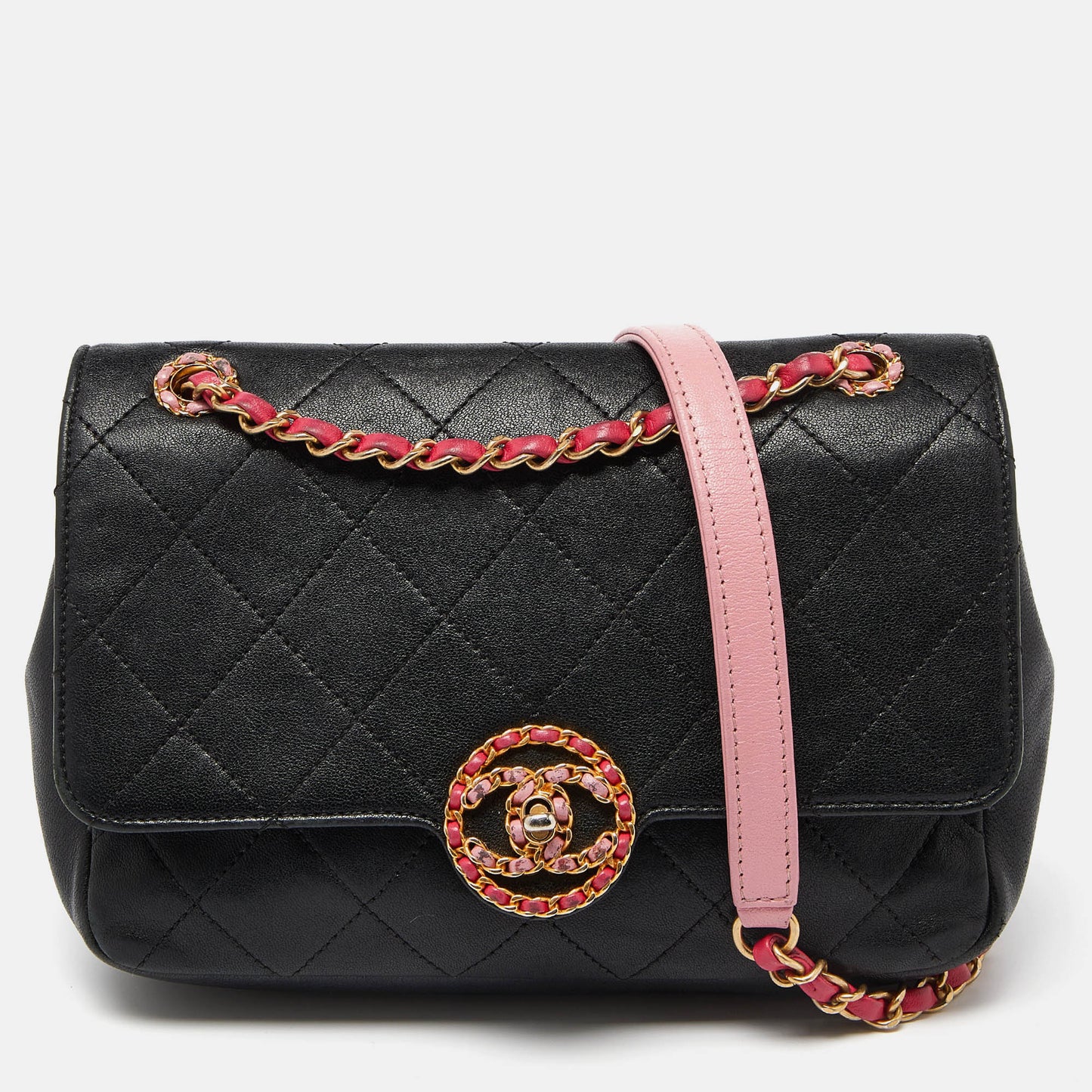 CHANEL Black/Pink Quilted Leather CC Chain Logo Shoulder Bag