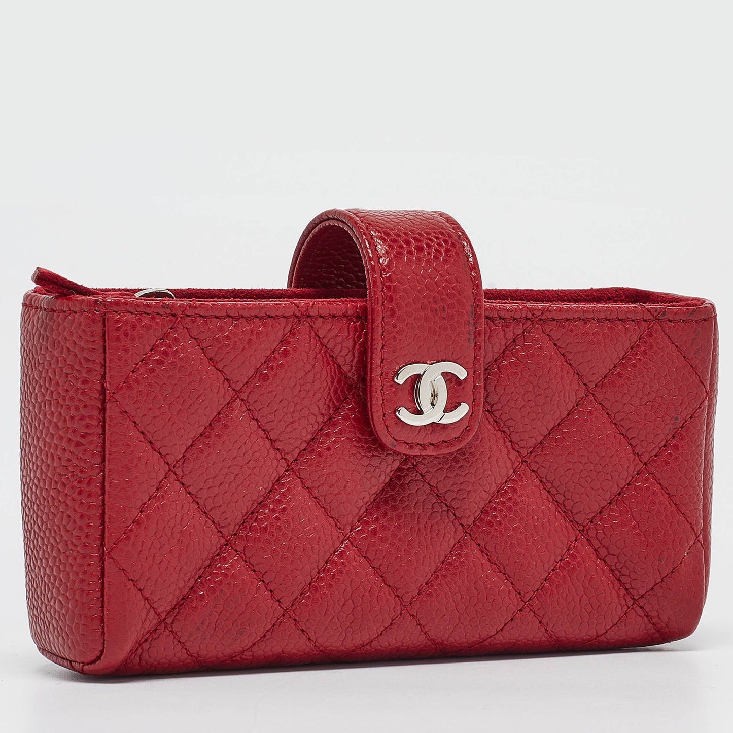 CHANEL Red Quilted Caviar Leather CC O Phone Pouch