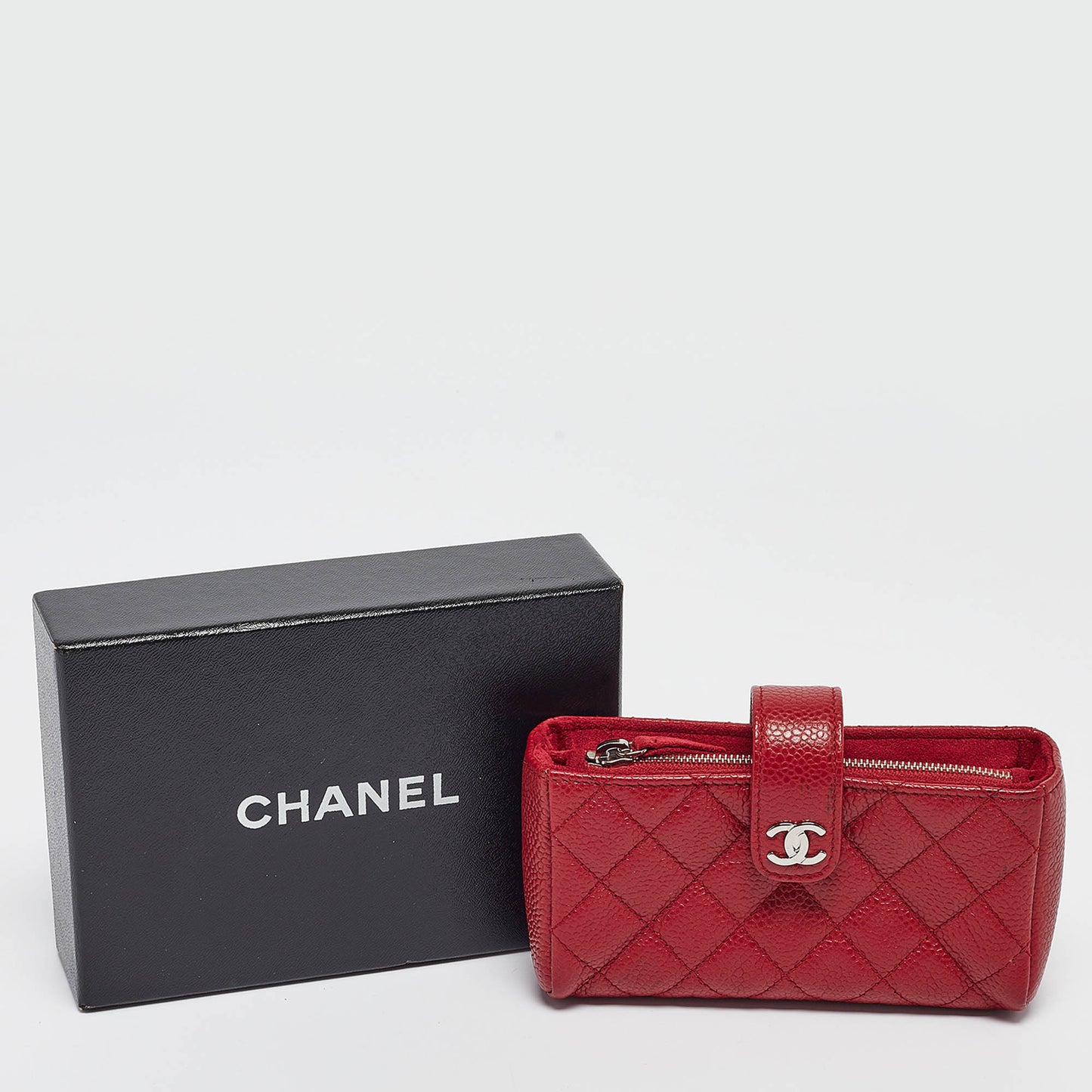 CHANEL Red Quilted Caviar Leather CC O Phone Pouch