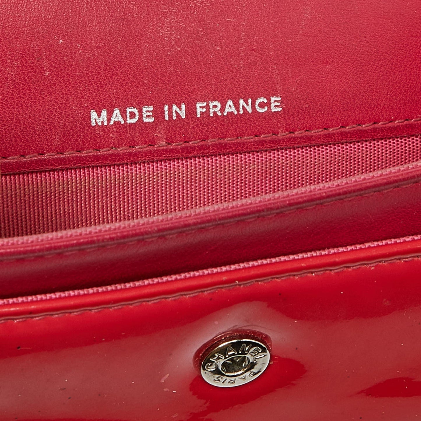CHANEL Red Patent Leather CC Compact Wallet