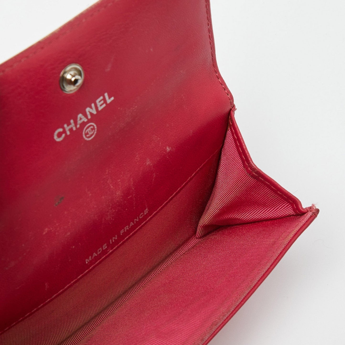 CHANEL Red Patent Leather CC Compact Wallet