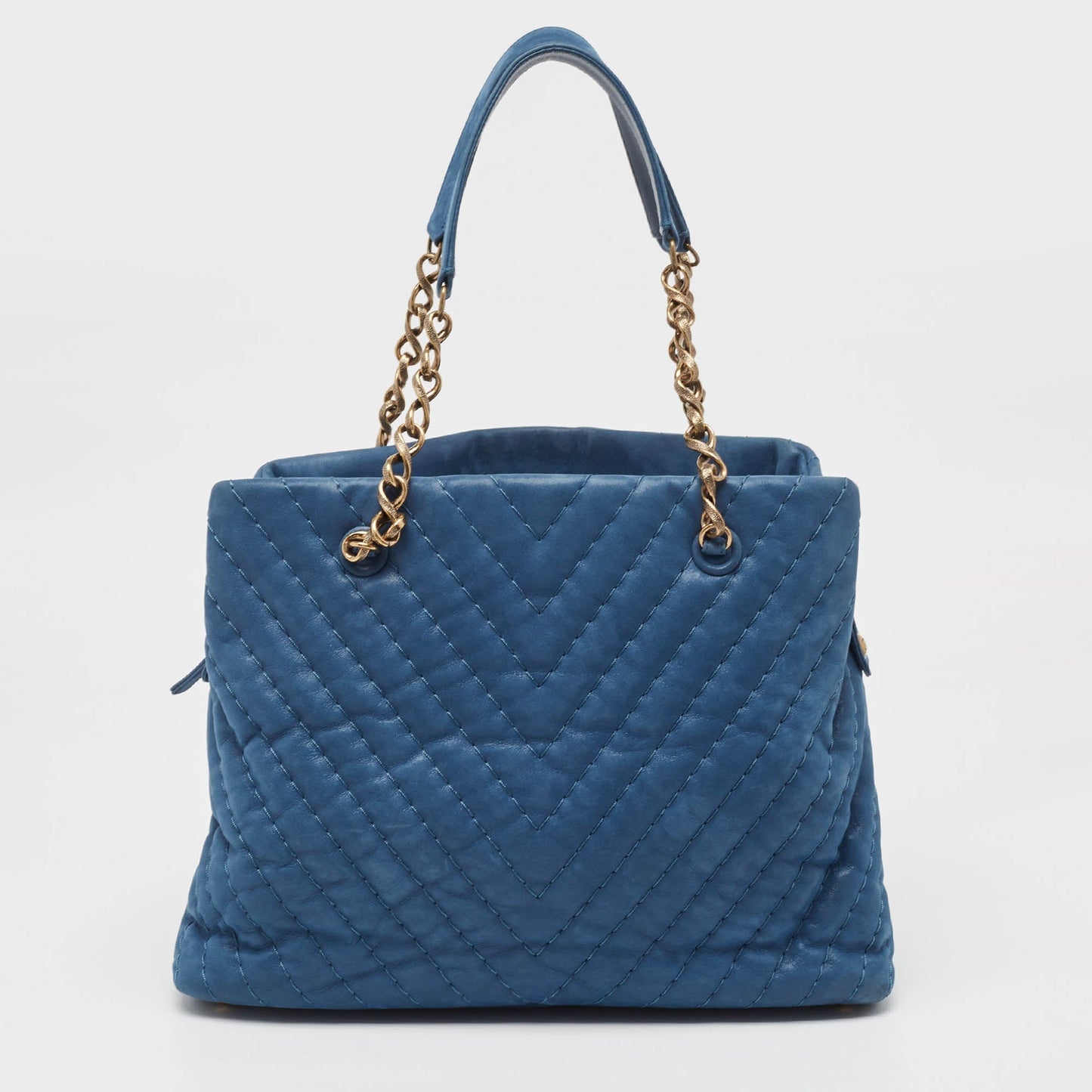CHANEL Blue Iridescent Chevron Leather CC Charm Chain Bag