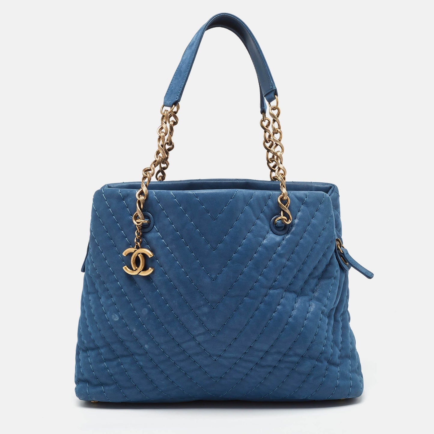 CHANEL Blue Iridescent Chevron Leather CC Charm Chain Bag