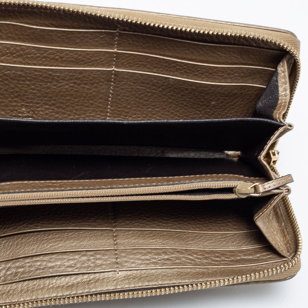 Luxury Gucci Gold Leather Bamboo Tassel Bow Zip Around Wallet