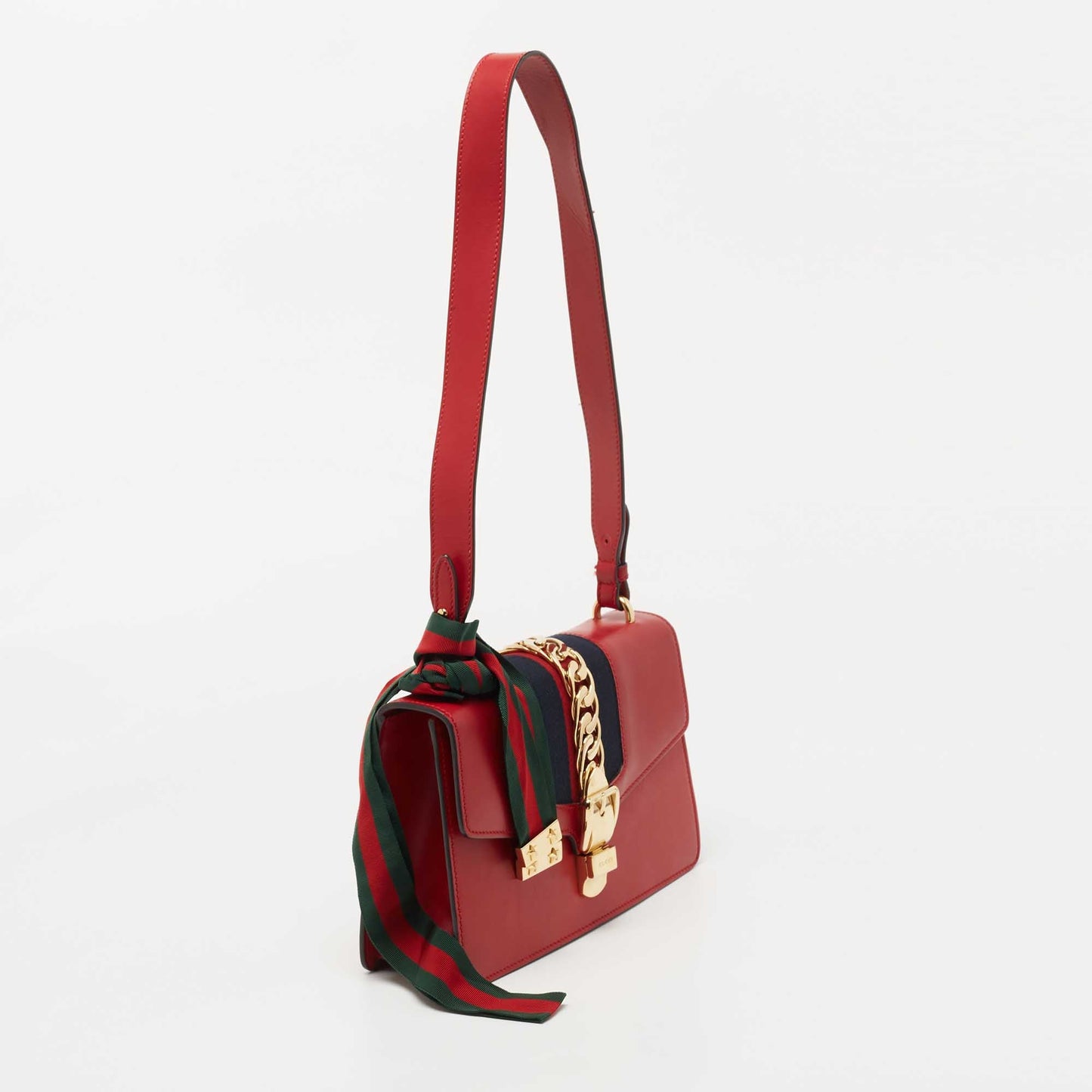 Luxury Gucci Red Leather Sylvie Shoulder Bag