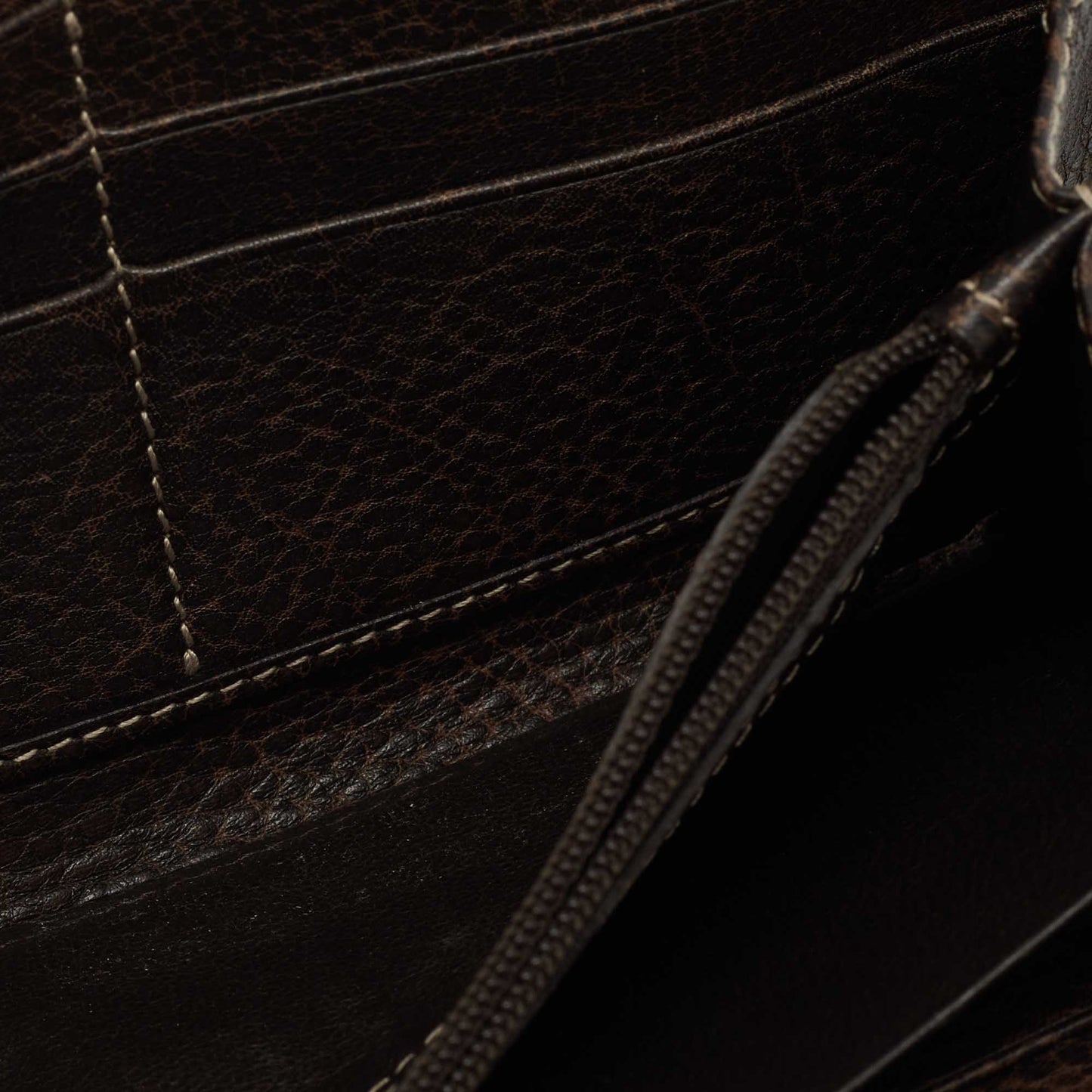 Luxury Gucci Beige/Brown GG Canvas and Leather Bamboo Tassel Zip Around Wallet